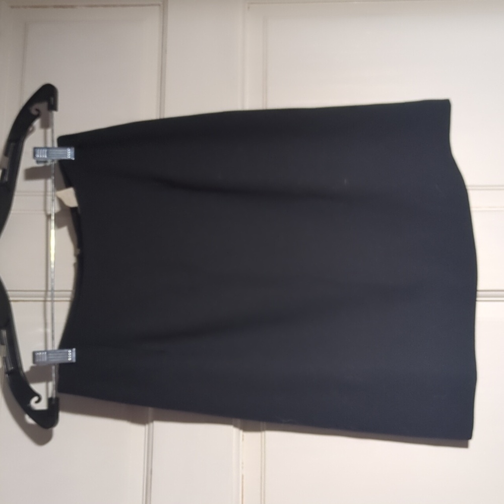 Walter size 4 little black skirt